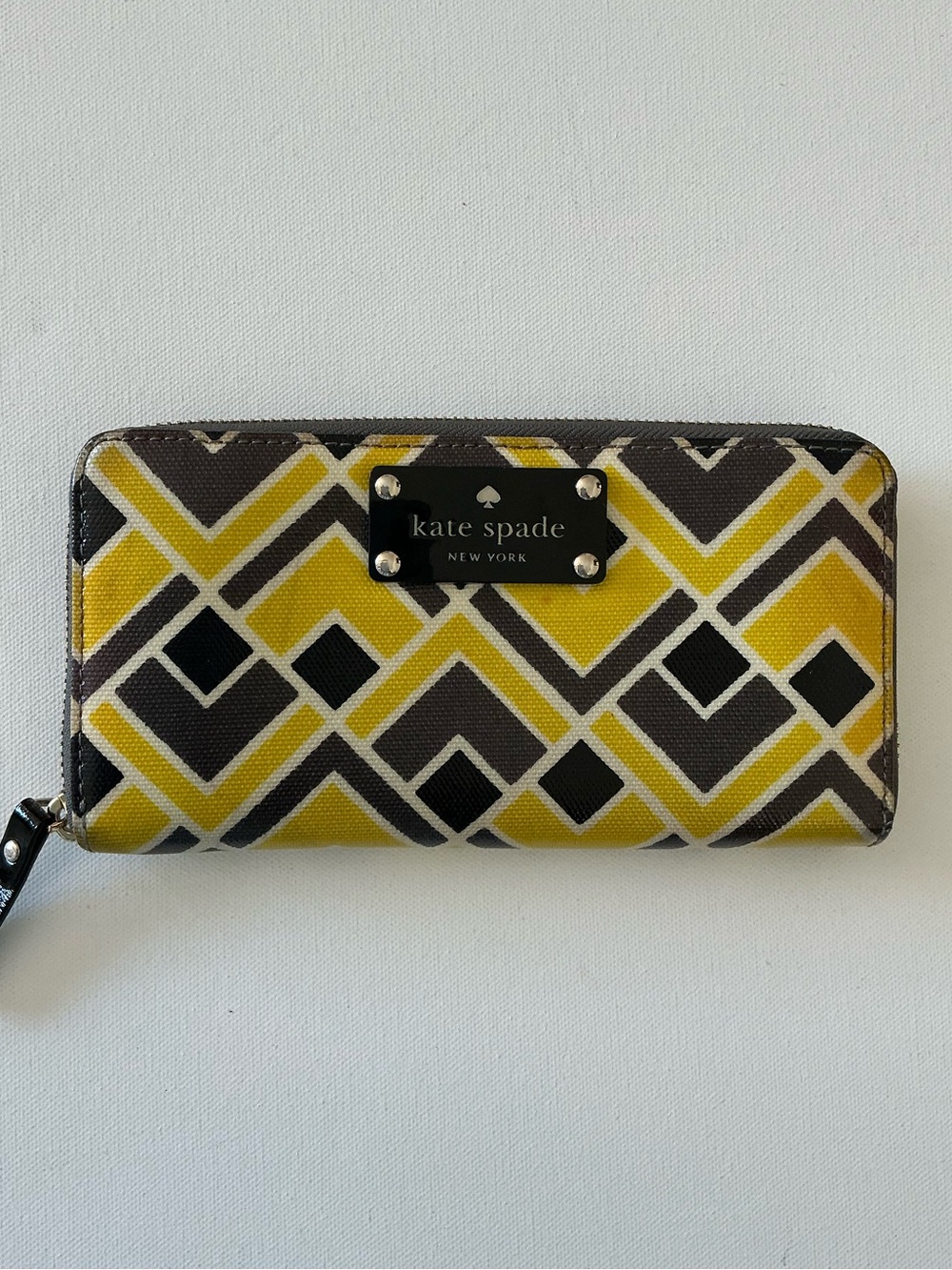 Kate Spade New York Geometric Print Zip Around Wallet Yellow Black Gray tones